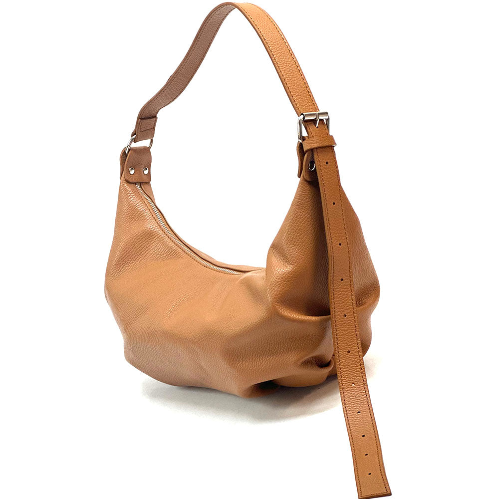 Noa leather bag