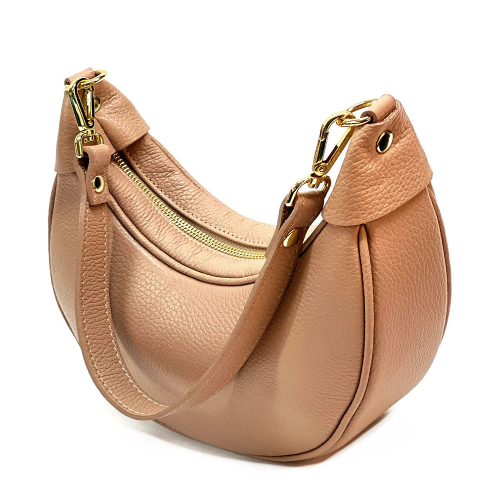 Artemisa leather saddle bag