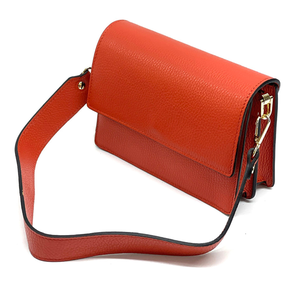 Wristlet made with cow leather handbag