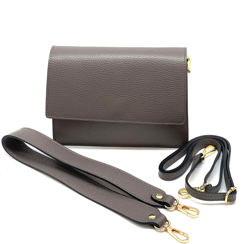 Wristlet made with cow leather handbag