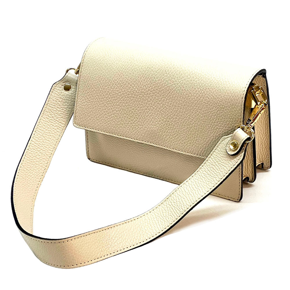 Wristlet made with cow leather handbag