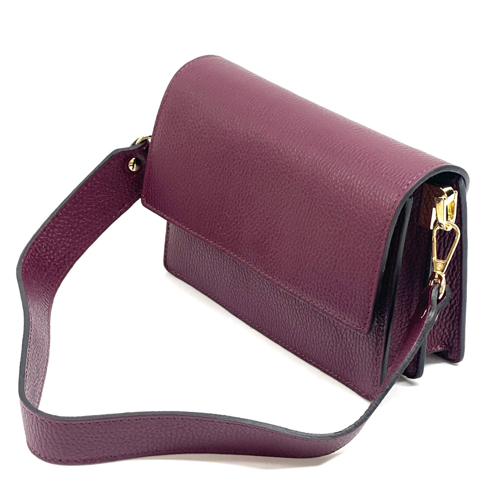 Wristlet made with cow leather handbag