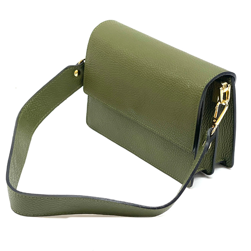 Wristlet made with cow leather handbag