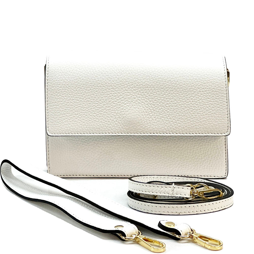 Wristlet made with cow leather handbag