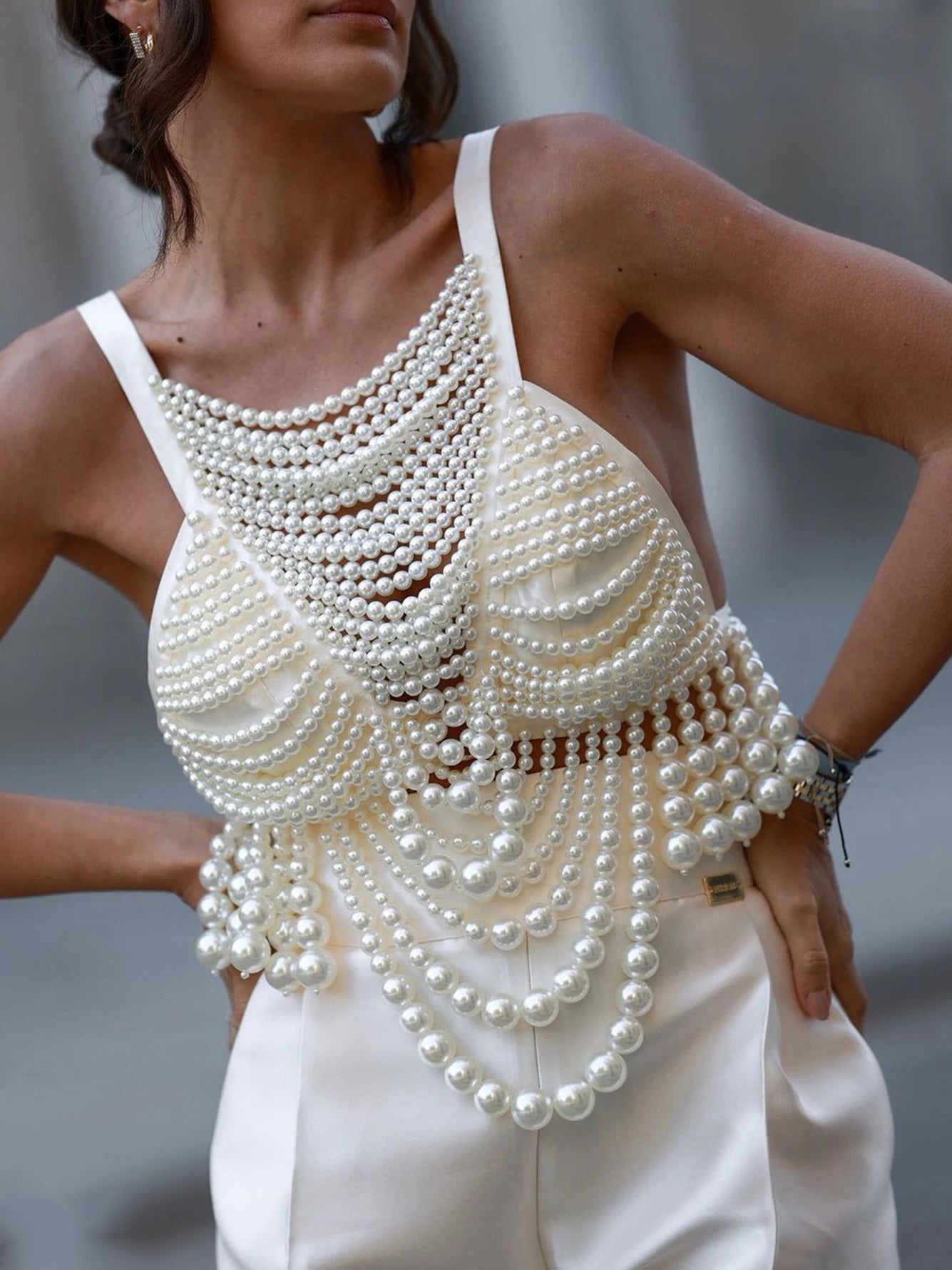 Hollow out Pearl Tank Top Luxury