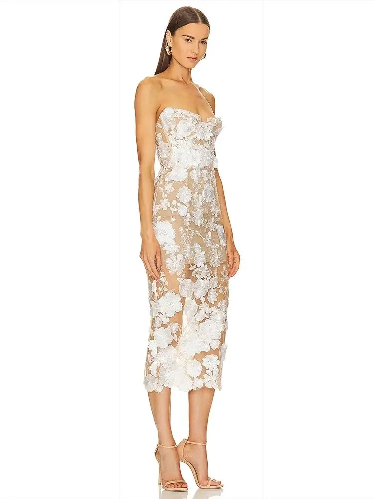 Nino Strapless Lace Flower Dress