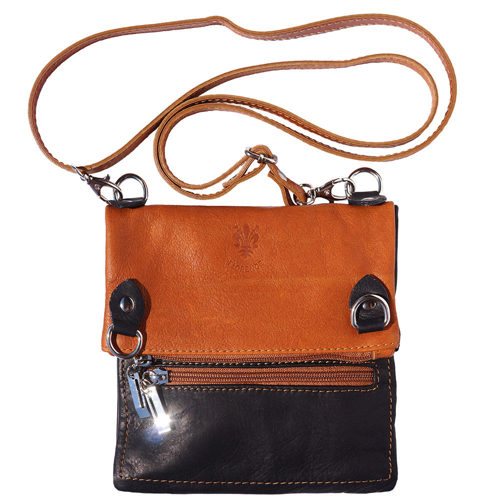 Brigit Shoulder bag in soft genuine leather