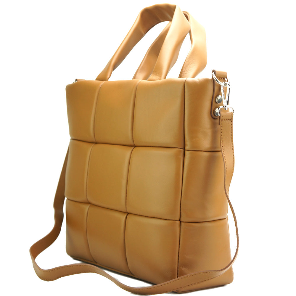 Leather Tote Isla shopping bag