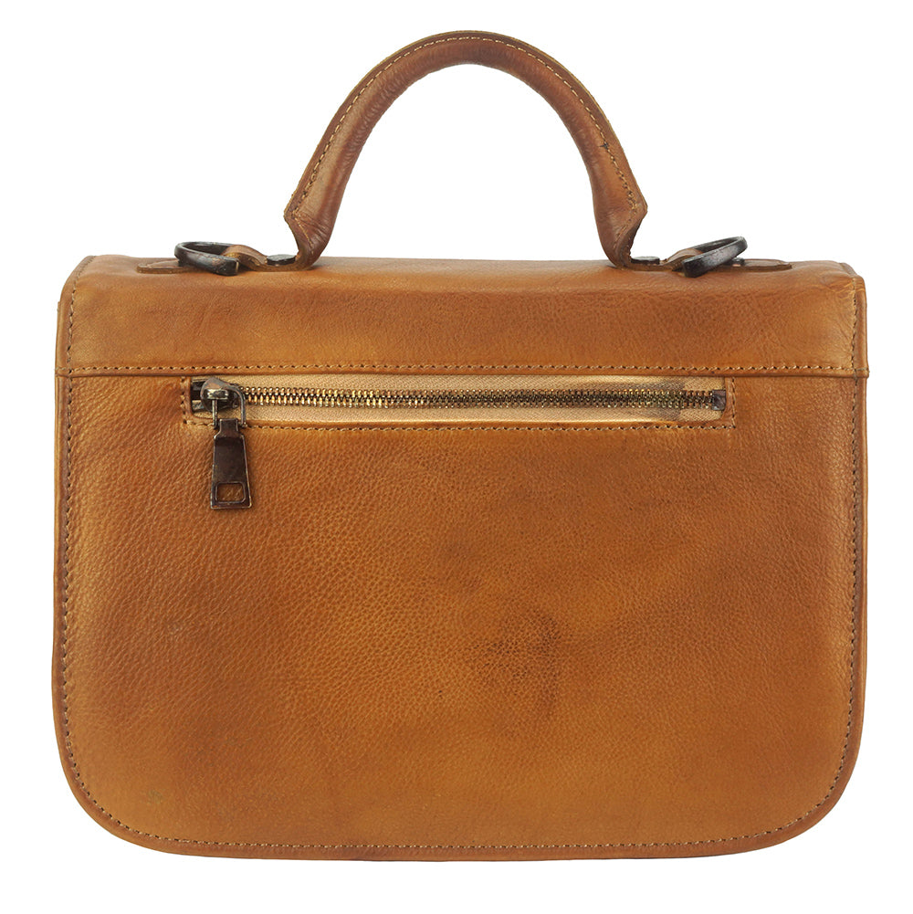 Very GM Leather Hand-bag handbag