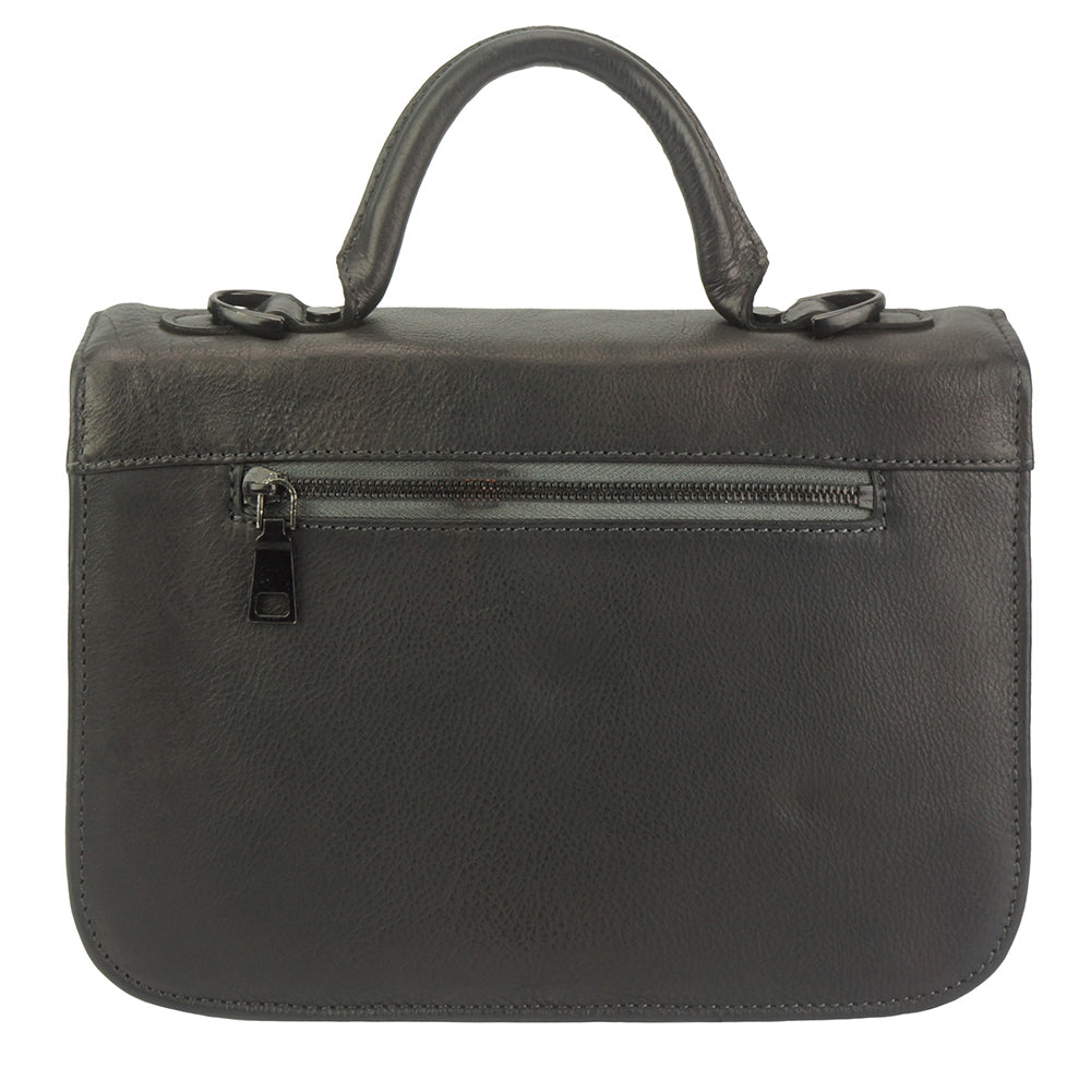 Very GM Leather Hand-bag handbag