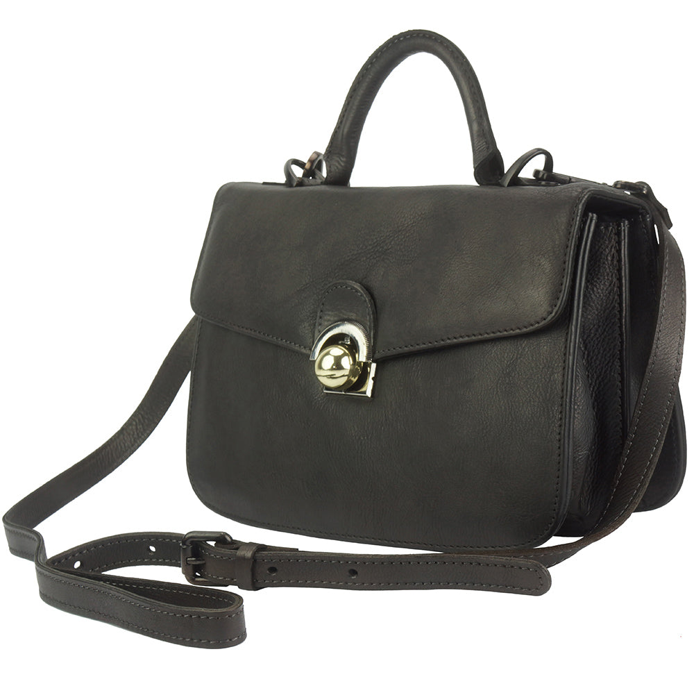 Very GM Leather Hand-bag handbag