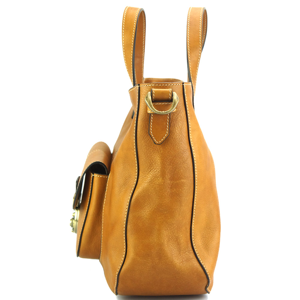 Duomo leather shoulder bag