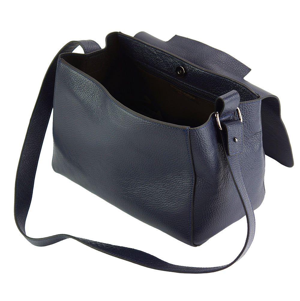 Gaia leather hanbag